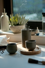 Load image into Gallery viewer, LOVERAMICS BREWERS - SPECIALTY SET (1 JUG + 3 TASTING CUPS)